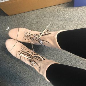 Stuart Weitzman Veruka Boots Size 8